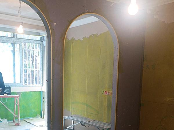 刚德优秀的小郝