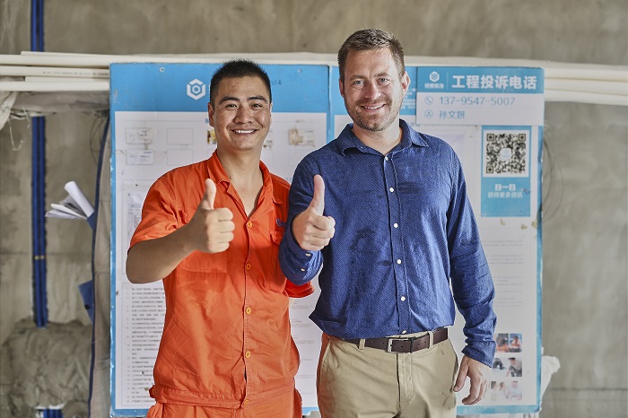  国外水电专家赴统帅工地与员工交流